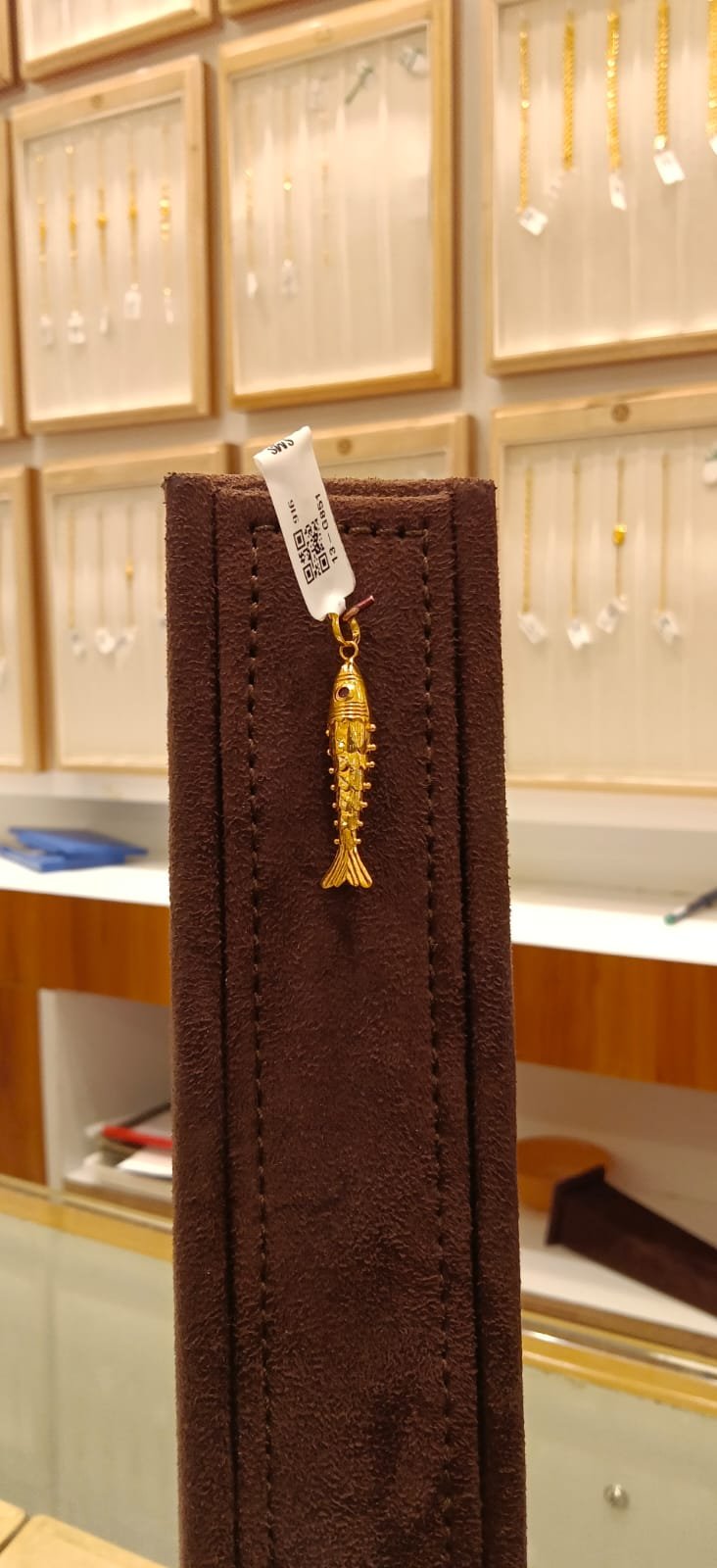 Single Hook Dollar
